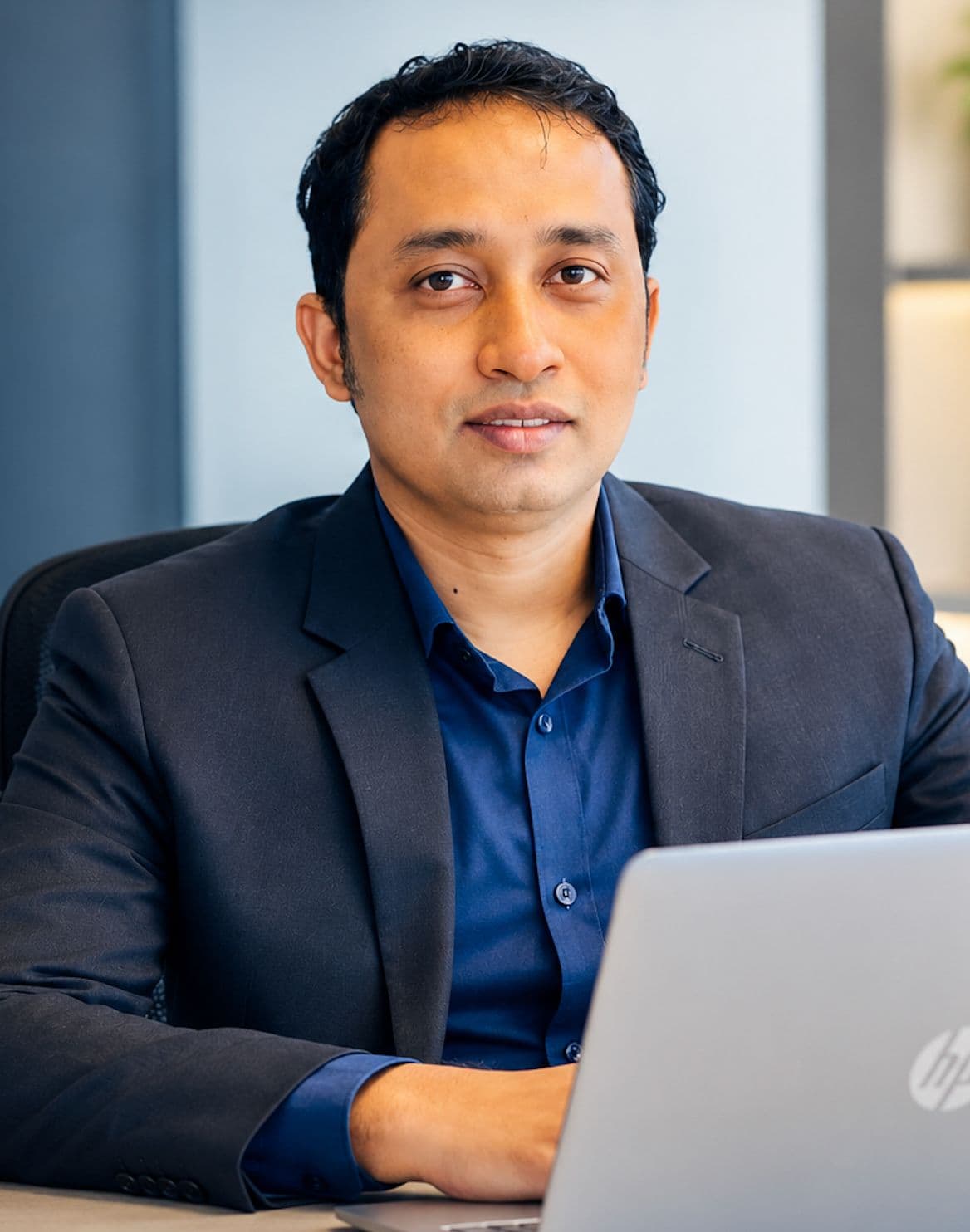 Bashir Ahmed, Founder & CEO, Avenzait